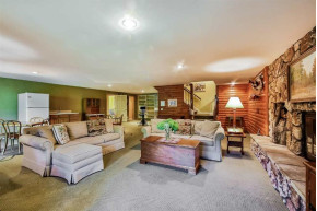 40 Oak Creek Tr