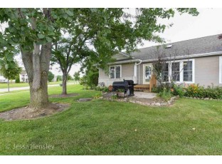 1277 E Bluff Rd 13 Whitewater, WI 53190