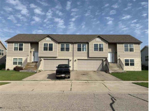 118-120 Community Dr