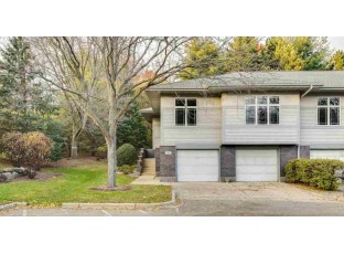 35 Deer Point Tr Madison, WI 53719