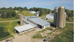 212.5 AC County Road H/ Postville Rd