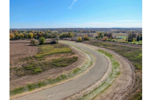 LOT 8 Wooded Ridge Tr, Cottage Grove, WI 53527