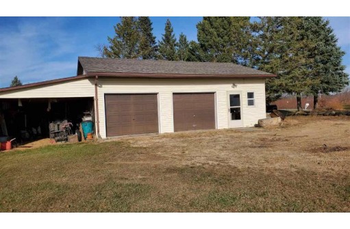 3765 County Road P, Oxford, WI 53952