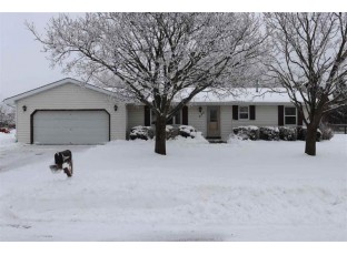 222 Forest Lake Dr Milton, WI 53563-1810