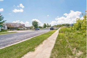 LOT 2 Prairie Oaks Dr