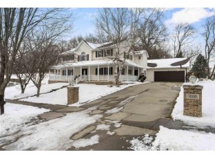1600 Monticello Ln Waunakee, WI 53597