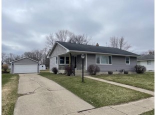 718 Florence St Fort Atkinson, WI 53538-1933