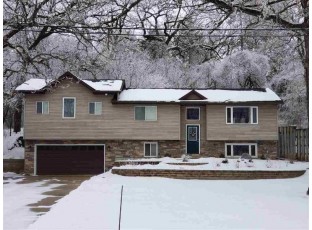 4348 Mcconnell St Fitchburg, WI 53711