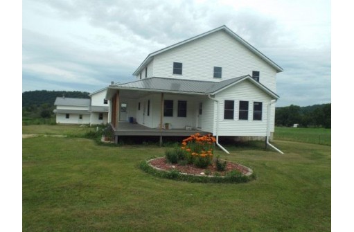 S7157 County Road S, Readstown, WI 54652