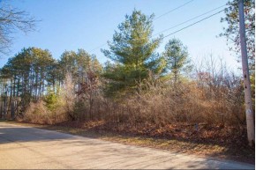 1.28 AC W River Rd