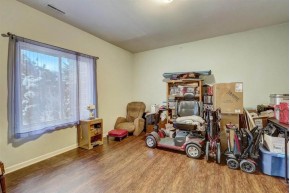 1602 S Golf Glen 102