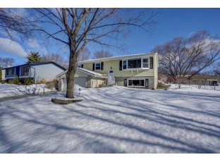 1957 Dolores Dr Madison, WI 53716