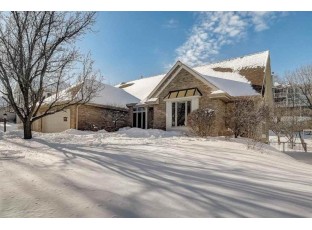 1326 N High Point Rd Middleton, WI 53562