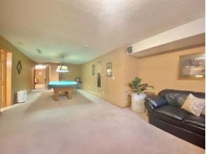 2269 Winchester Dr