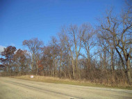 1 AC Larson Rd