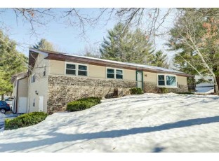 828 Weber Ave Wisconsin Dells, WI 53965