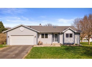 808 Lincoln Green Rd DeForest, WI 53532