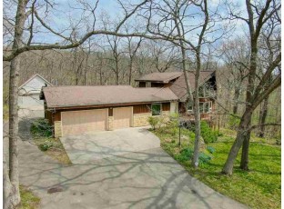 8800 County Road Id Blue Mounds, WI 53517