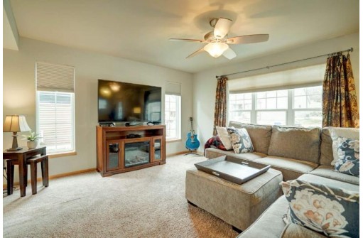 2521 Sand Pearl Tr, Middleton, WI 53562