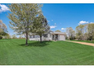 120 Cheney Ave Endeavor, WI 53930