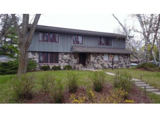 1966 Eastwood Ave Janesville, WI 53545