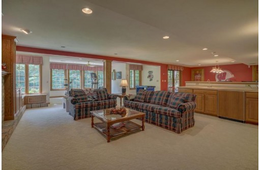7526 Red Fox Tr, Madison, WI 53717