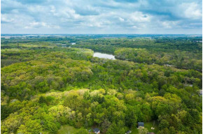 6.86 ACRES W Brown Deer Ln