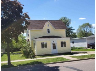 829 Hollister Ave Tomah, WI 54660