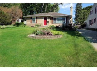 4514 Shore Acres Rd Madison, WI 53716