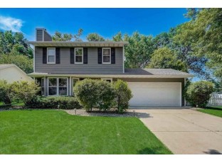 1 Chive Ct Madison, WI 53704