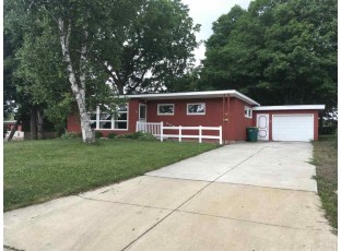 408 S 4th St Mount Horeb, WI 53572