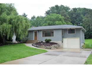 4135 Barby Ln Madison, WI 53704