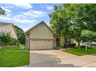 6905 Mill Bluff Dr Madison, WI 53718