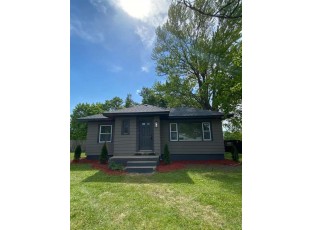 214 S Newcomb St Whitewater, WI 53190
