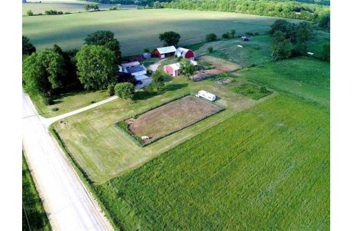 N3938 County Road F, Brodhead, WI 53520