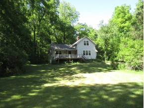 E2608 Hickory Glen Rd