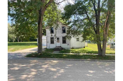 400 E State St, Albany, WI 53502