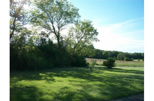 N3588 County Road G, Mauston, WI 53948