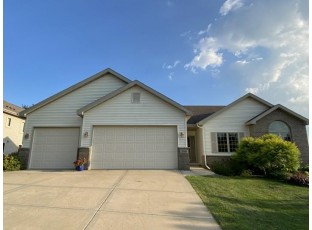 508 Skyview Dr Waunakee, WI 53597