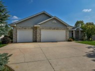 23 Foxglove Cir