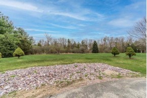 5.87 AC Ridgeview Dr