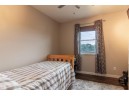909A N Clover Ln, Cottage Grove, WI 53527-9454