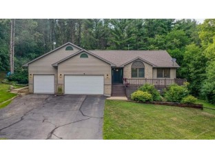 N7463 Grand View Dr Whitewater, WI 53190