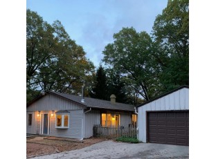 2507 N County Road E Janesville, WI 53548