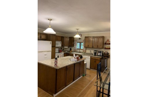 2507 N County Road E, Janesville, WI 53548