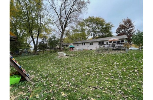 408 Anderson St, DeForest, WI 53532