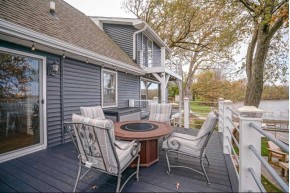 1719 E Koshkonong Dr