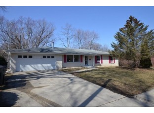 240 N Esterly Ave Whitewater, WI 53190