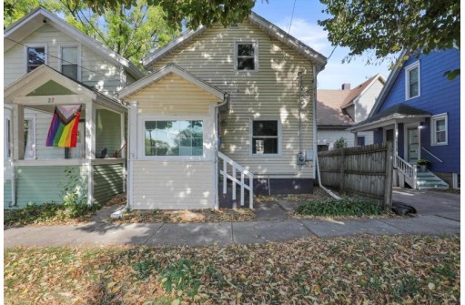 29 S 4th St, Madison, WI 53704