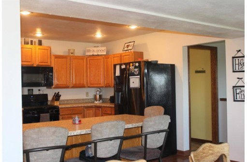 N755 Fremont Rd, Whitewater, WI 53190